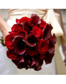 Букет невесты с красными розами Малиновое вино